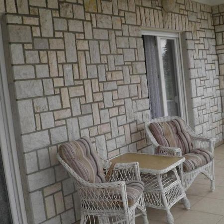 Apartmani S Dvije Spavace Sobe 4 Osobe Selce Exterior foto