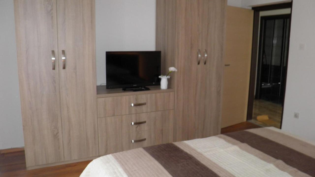 Apartmani S Dvije Spavace Sobe 4 Osobe Selce Exterior foto